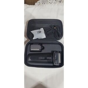 Manscaped The Chairman Pro Electric‎ Foil Shaver w/Case (Good Condition & Clean)